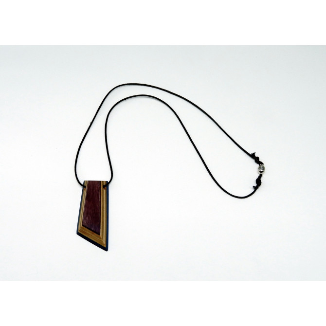 Upcycling Skateboard Necklace